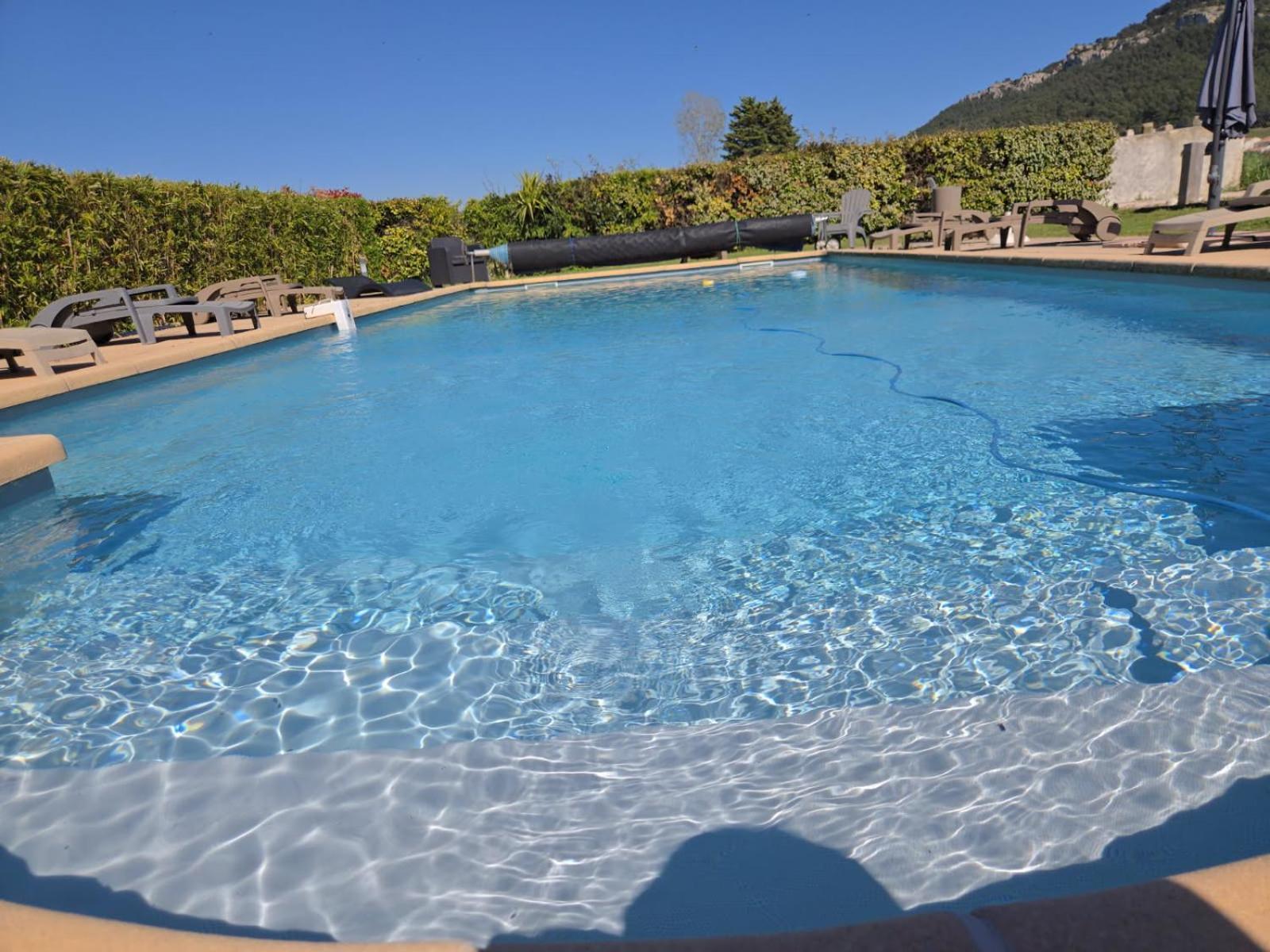 Appart. 4 Pers A 6 Kms De Cassis Avec Acces Piscine Roquefort-la-Bédoule Dış mekan fotoğraf