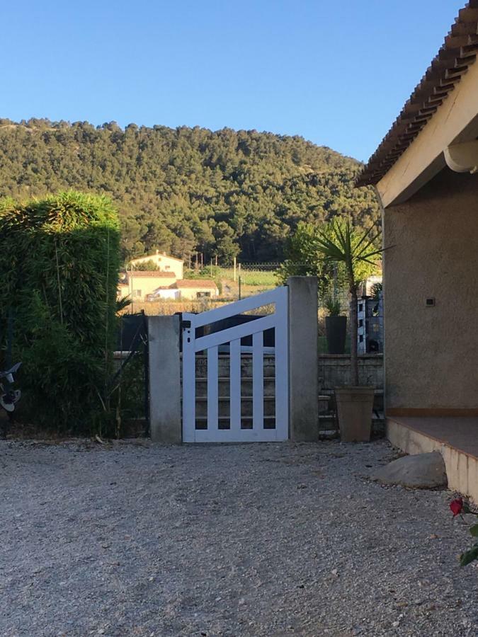 Appart. 4 Pers A 6 Kms De Cassis Avec Acces Piscine Roquefort-la-Bédoule Dış mekan fotoğraf
